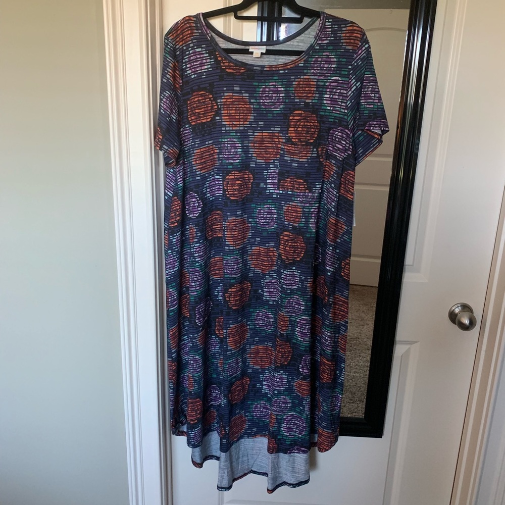 LuLaRoe Floral Carly